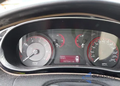 2014 Dodge Dart Sxt z USA, uszkodzony, nr VIN 1C3CDFBB1ED672043